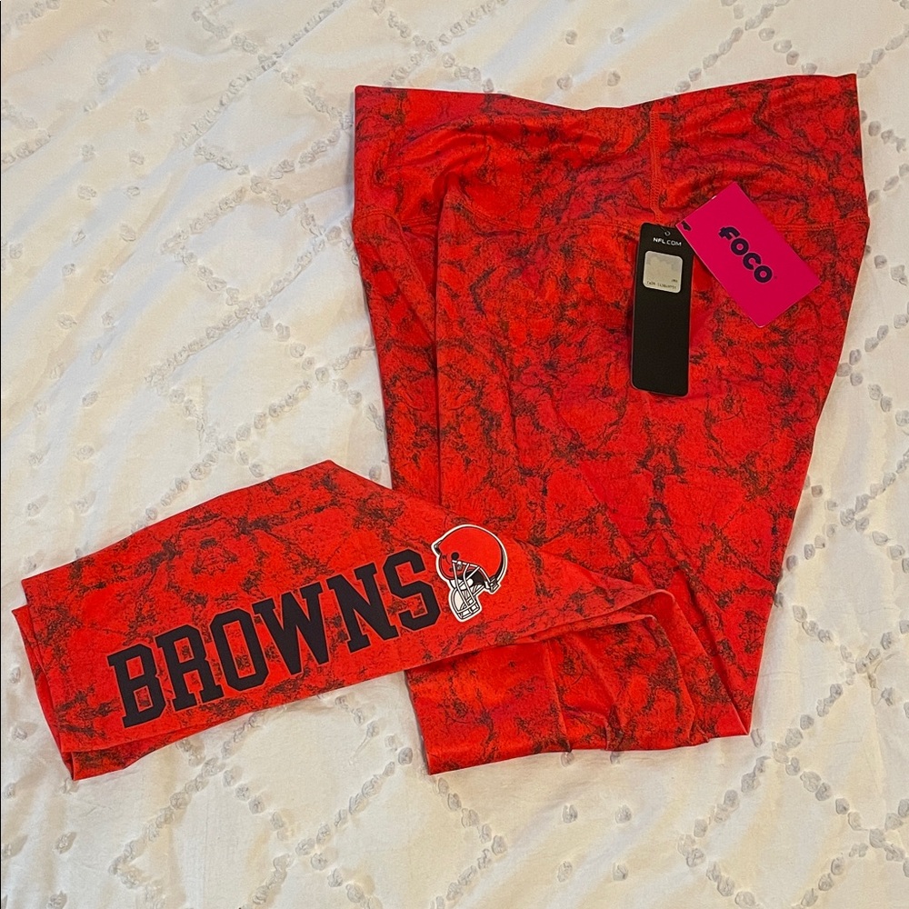 NFL Cleveland Browns Football Leggings nwt xl officially licensed